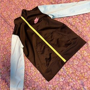 2 piece Nike Kids set with Black and Light Blue